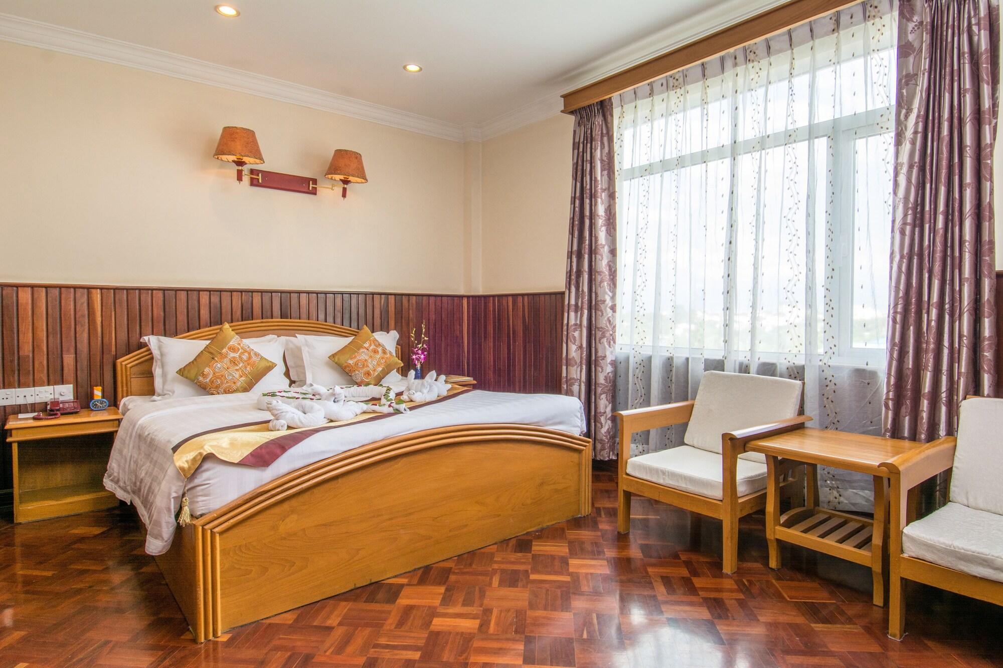 Ayarwaddy River View Hotel Mandalay Esterno foto