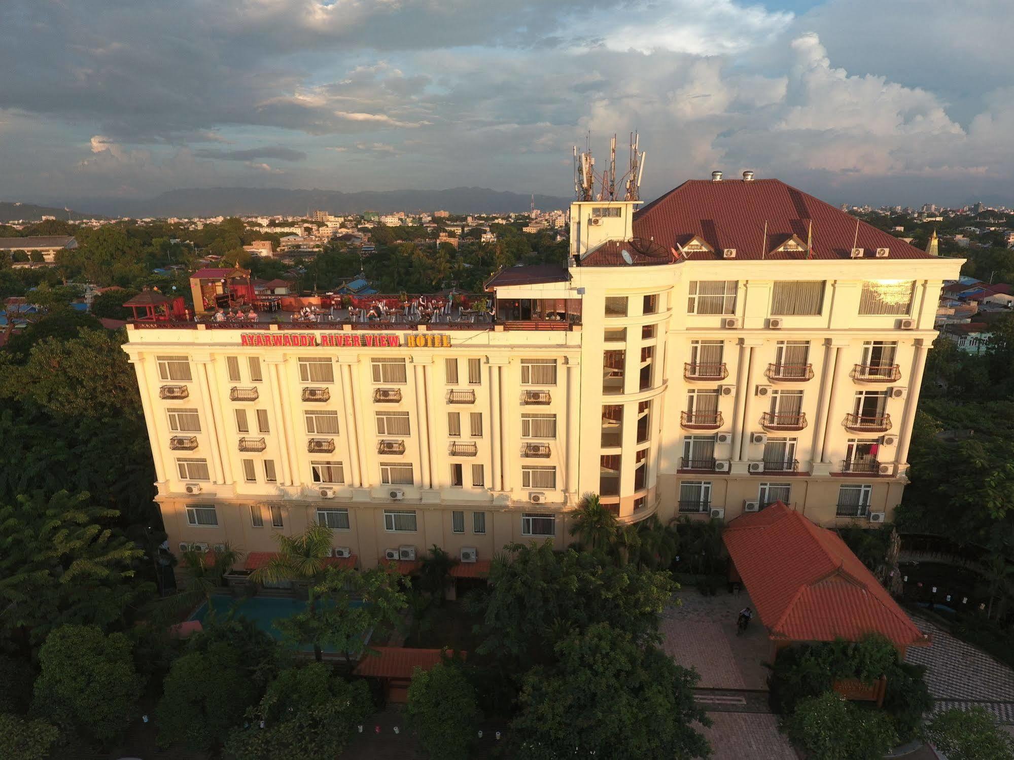 Ayarwaddy River View Hotel Mandalay Esterno foto